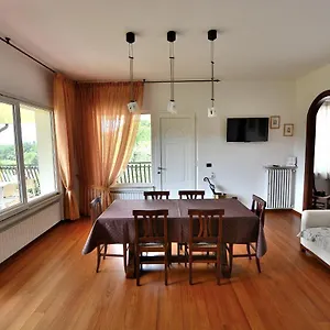 Orange In Marciaga Di Apartment